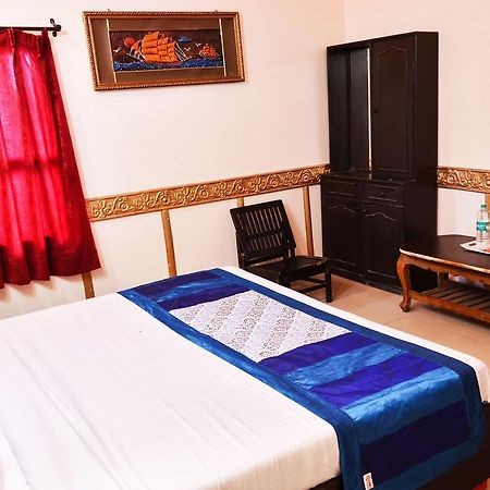 Oyo 5884 Amante Hotel Chandigarh Ngoại thất bức ảnh