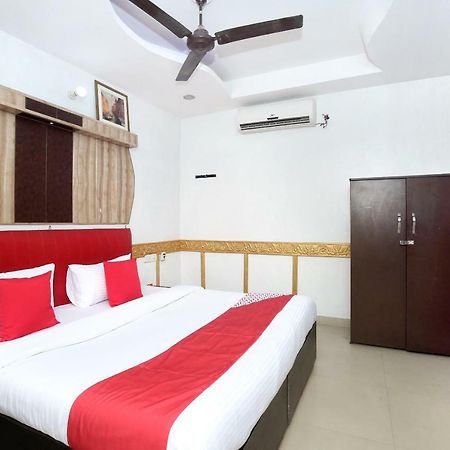 Oyo 5884 Amante Hotel Chandigarh Ngoại thất bức ảnh