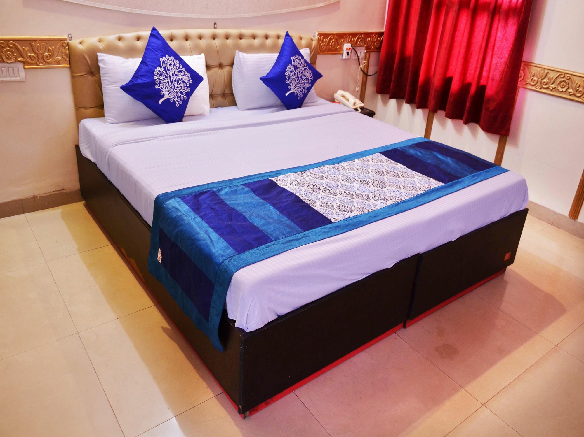 Oyo 5884 Amante Hotel Chandigarh Ngoại thất bức ảnh