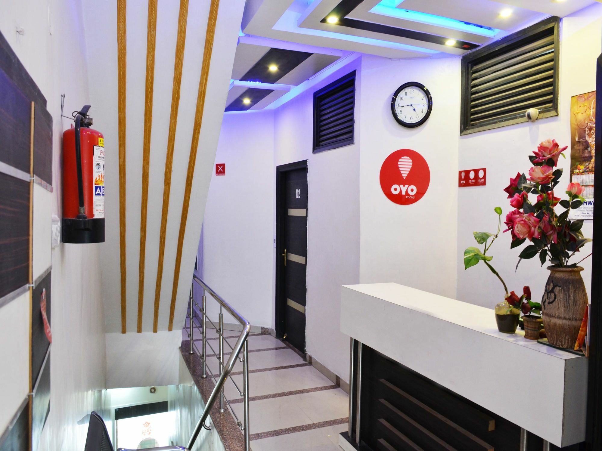 Oyo 5884 Amante Hotel Chandigarh Ngoại thất bức ảnh
