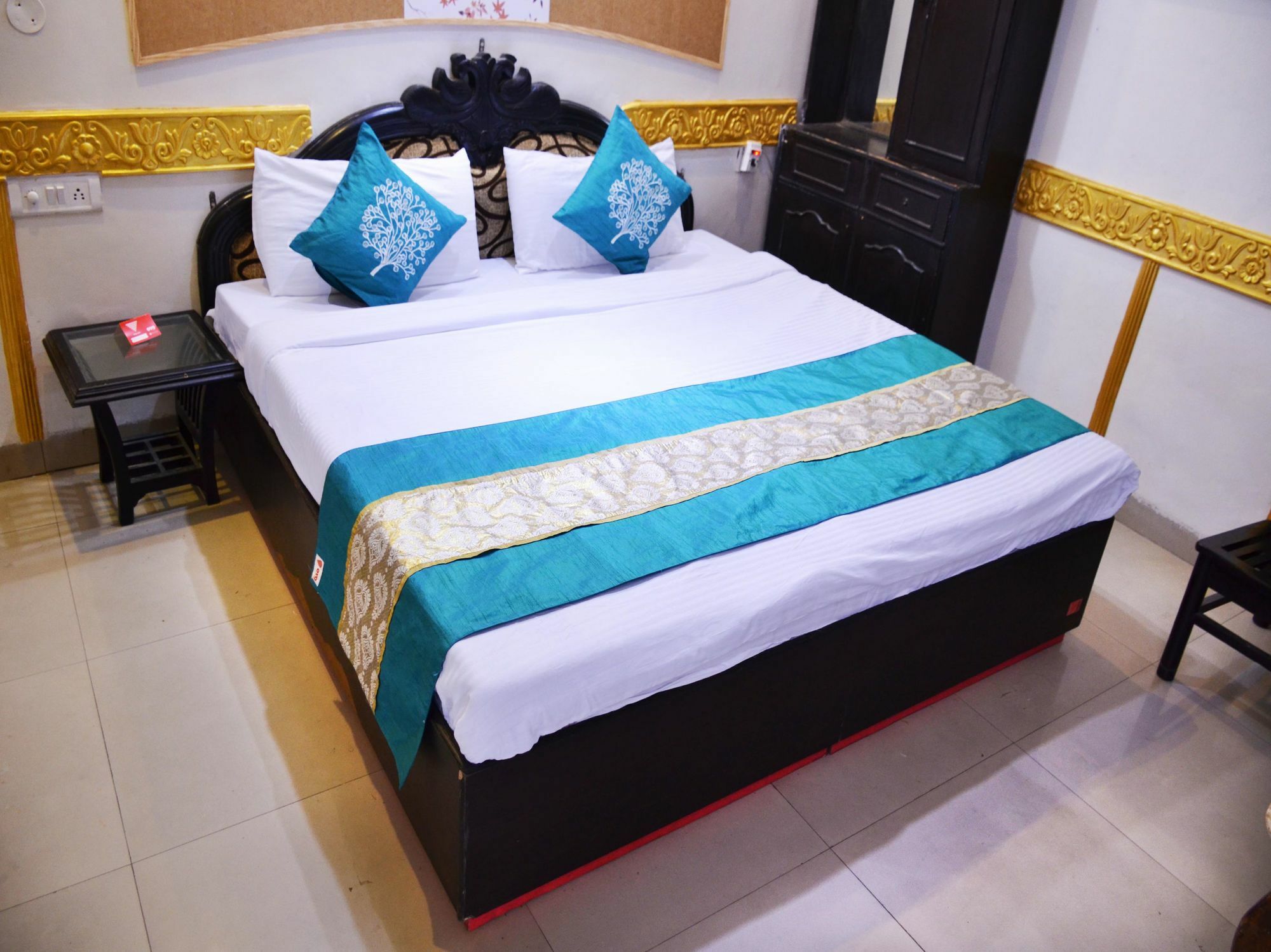 Oyo 5884 Amante Hotel Chandigarh Ngoại thất bức ảnh